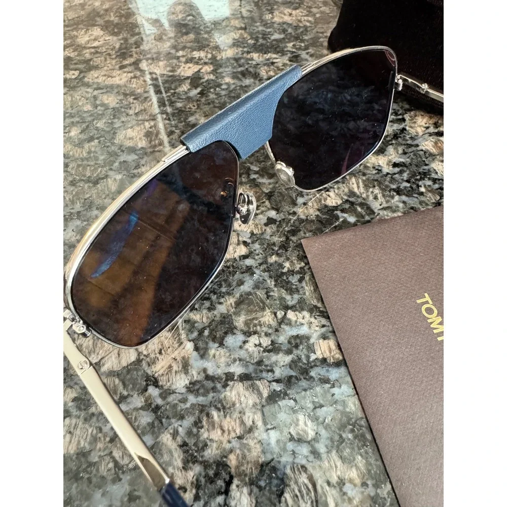 Tom Ford Tex TF1096 Aviator Sunglasses Silver Blue Leather 16V‎ 62-13-145 Italy